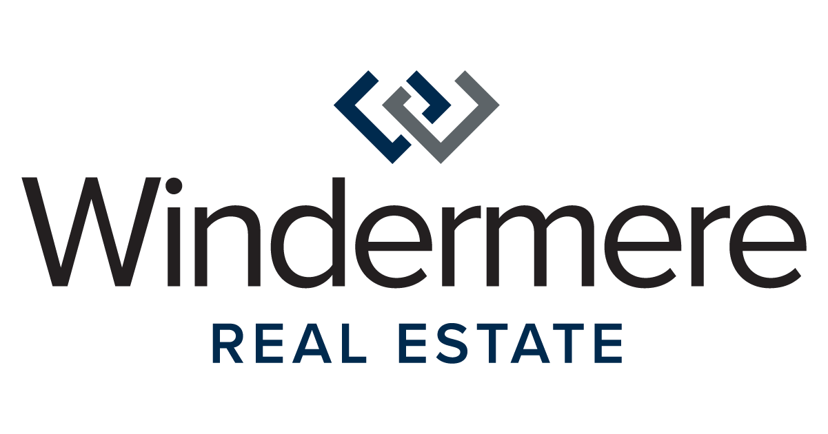 Dannelle Maurer logo